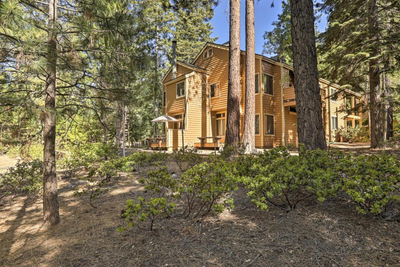 Corner-Unit Condo With Grill Walk To Lake Tahoe! Incline Village Bagian luar foto