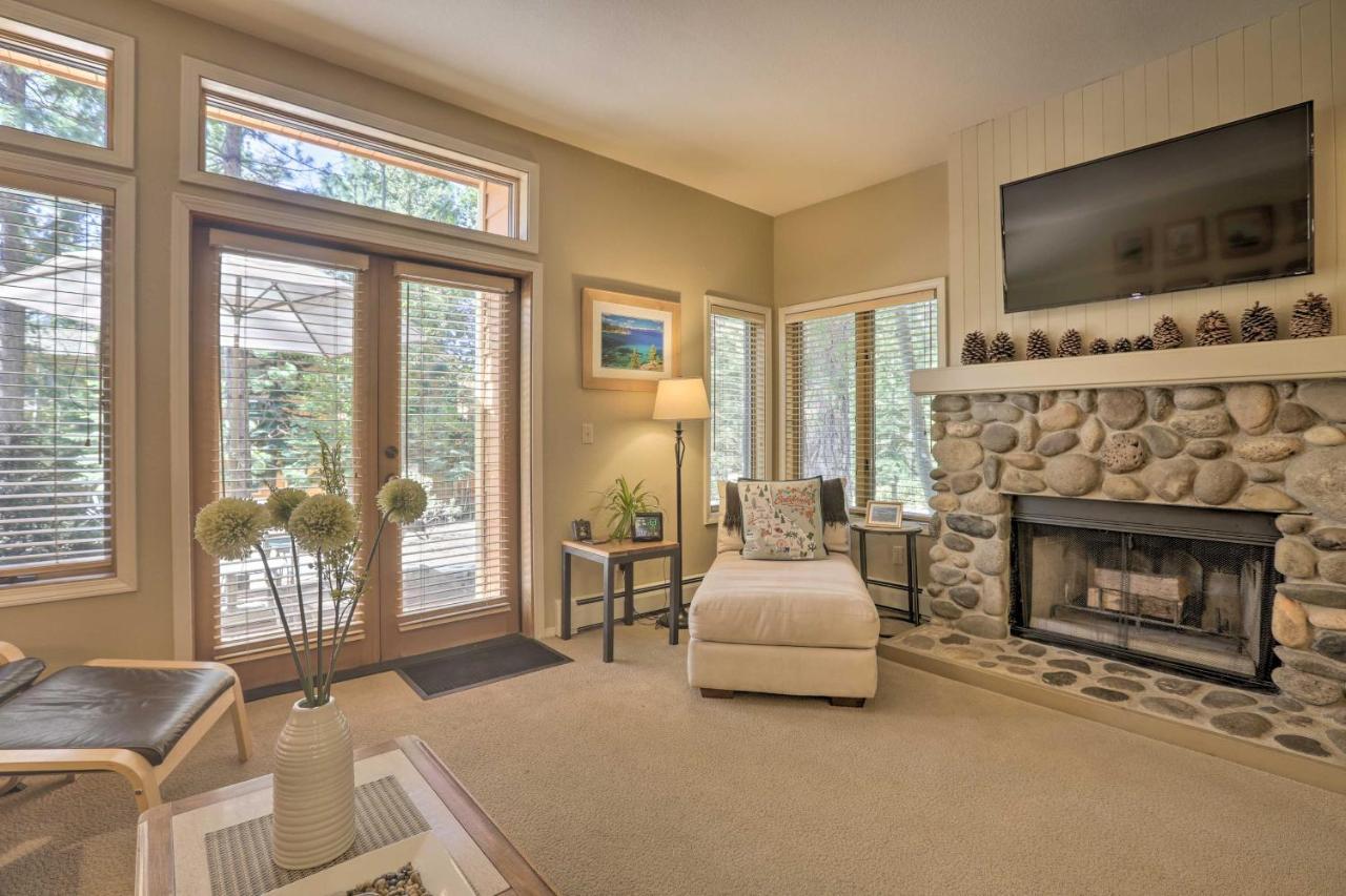 Corner-Unit Condo With Grill Walk To Lake Tahoe! Incline Village Bagian luar foto